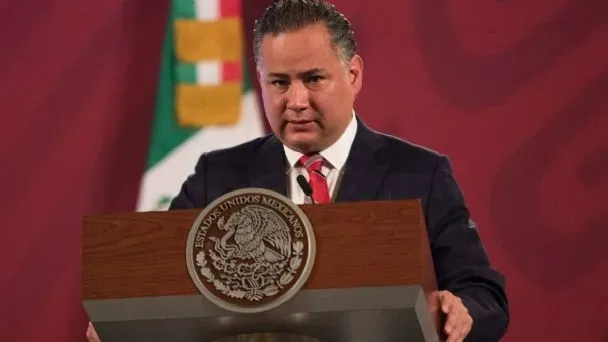 Santiago Nieto, titular de Inteligencia Financiera, da positivo a Covid-19