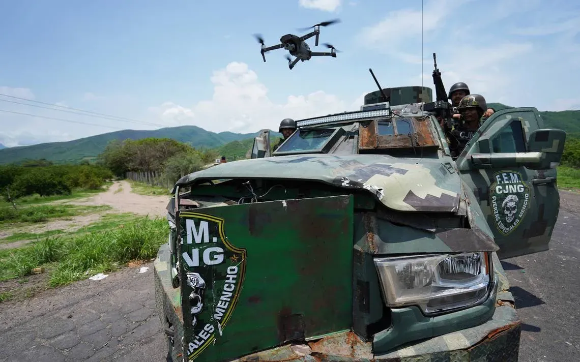 Se arma el narco con alta tecnología bélica