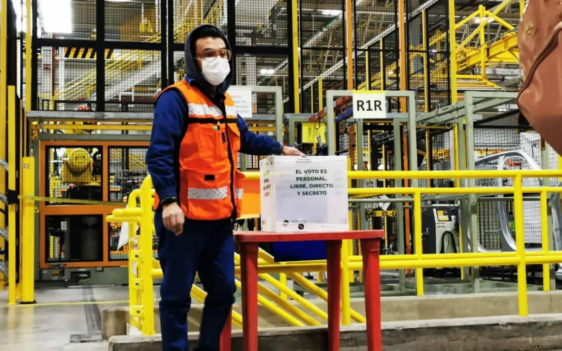 Sindicatos de CTM ganan votaciones para legitimar sendos contratos colectivos de trabajo