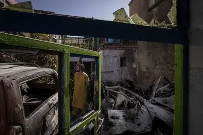 “Trágico error” de un ataque con dron que mató a diez civiles en Kabul