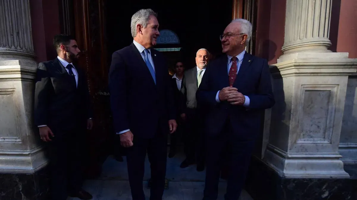 Uruguay y Argentina pactan planta de hidrógeno.