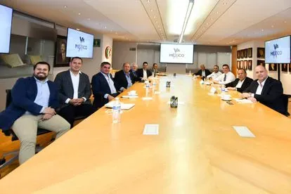 Va por México: No lo ven (no hay ninguna mujer)