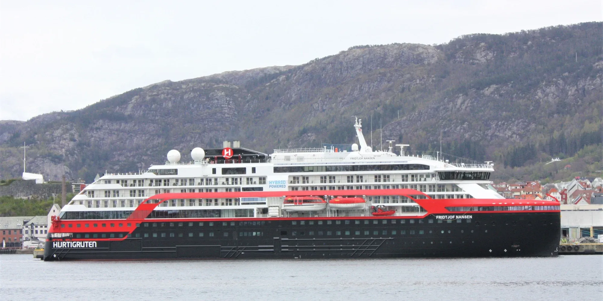 MS Fridtjof Nansen cruise ship