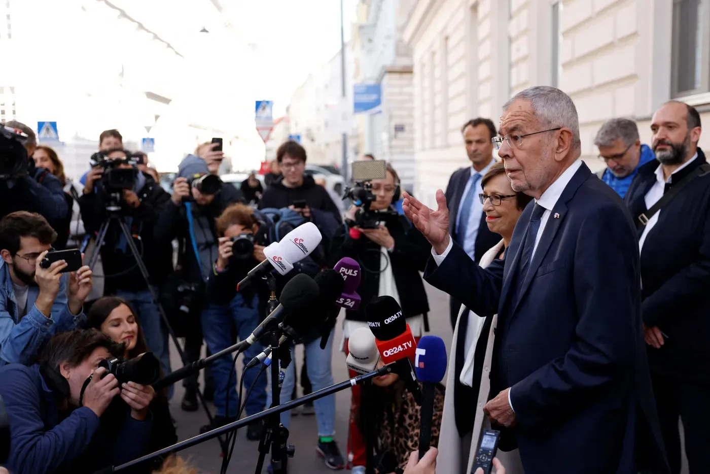 Van der Bellen puede renovar su mandato como presidente de Austria