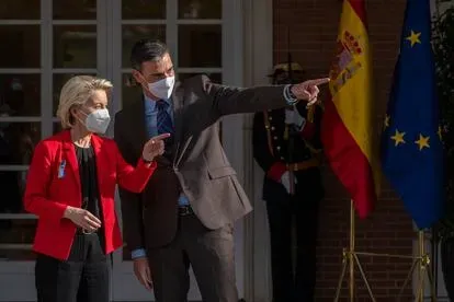 Pedro Sánchez y Ursula von der Leyen, el 5 de marzo en La Moncloa.