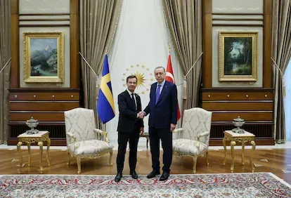 Ulf Kristersson (izquierda) y Recep Tayyip Erdogan, en noviembre en el Palacio Presidencial de Ankara.