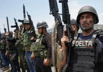 Miembros del Cartel Jalisco Nueva Generación (CJNG) en el municipio de Agulilla, Michoacán.