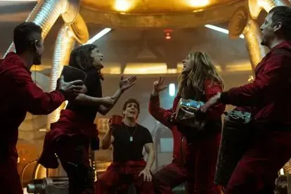 Una instante de la tanda final de capítulos de 'La casa de papel'.