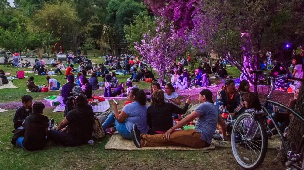 chilango - Disfruta de del picnic nocturno en Chapultepec y Aragón