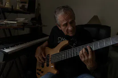 Jorge Alarcon ex-bajista de la banda Tequila que tocó en el Festival Avándaro.