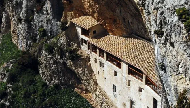 Ermita de la Virgen de la Peña