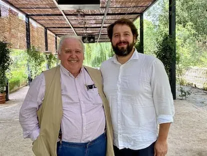 José y Roberto Cabrera. J.C. CAPEL