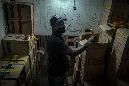 Jean Hyppolite trabaja  en la Central de Abastos de Ciudad de México.