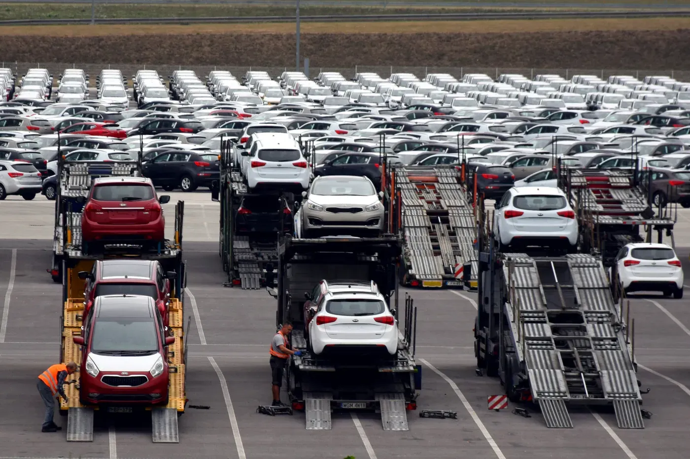 Exportación de autos creció un 4.03% en México