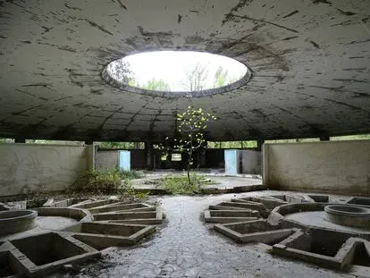 Edificio abandonado en la ciudad termal de Tskaltubo, en el oeste de Georgia.