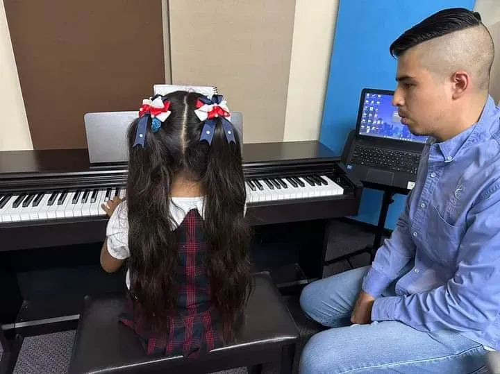Un sueño convertido en música; Academia de Música Benning