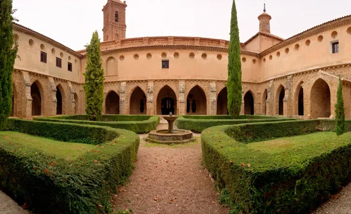 El mundo del chocolate: MONASTERIO DE PIEDRA, LA CUNA DEL CHOCOLATE EN  EUROPA
