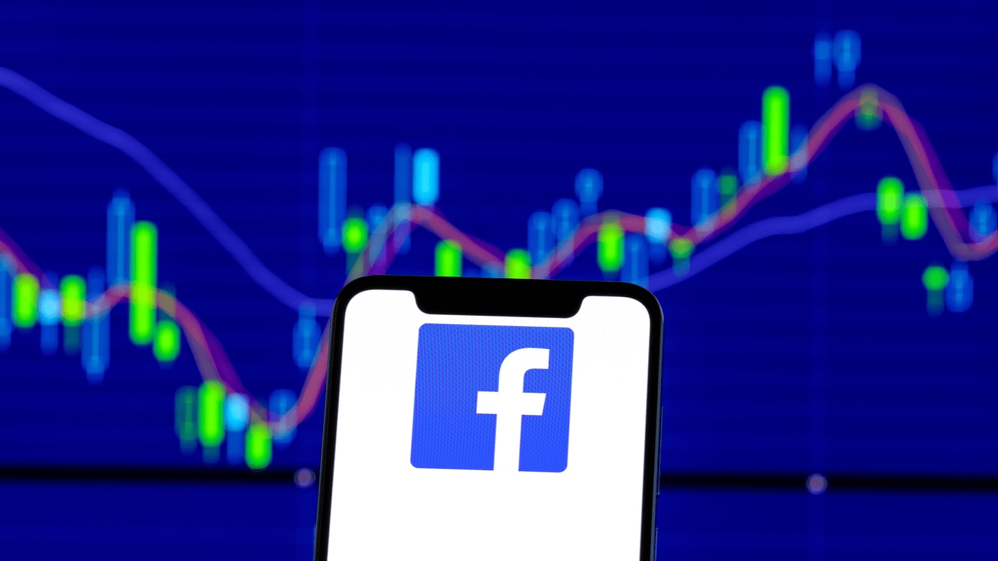 Las acciones de Facebook cayeron otro 5%