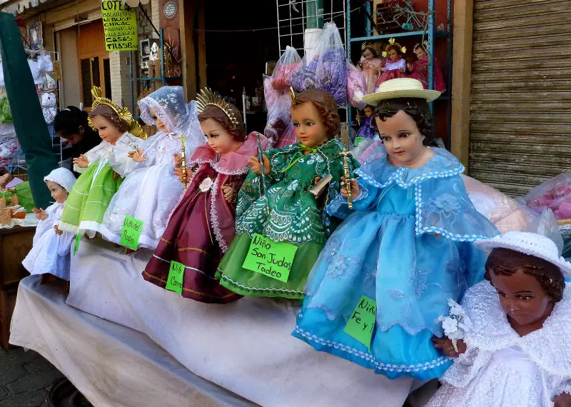 Día de la Candelaria: los vestidos de niños Dios que destacan este 2022 –  Columna Digital