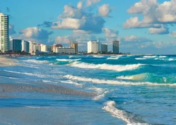 maravillosas playas para vacacionar en este verano en cancún