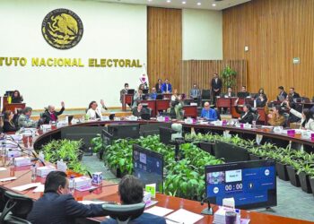 Denuncian a ministras ante Instituto Electoral