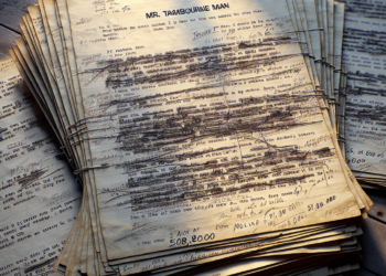 Borradores de "Mr. Tambourine Man" se venden por 508 mil dólares en subasta en EU