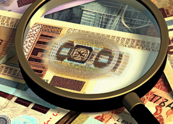 Cómo detectar y qué hacer si te dan un billete falso