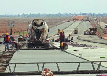 Inversión física del gobierno cayó 20.6% en el sexenio pasado
