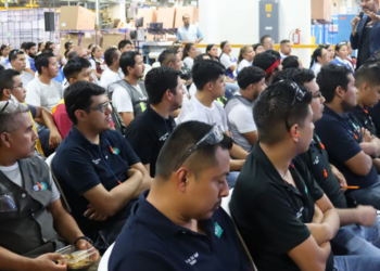 EU y México anuncian el "cierre exitoso" de queja laboral contra Vidrio Decorativo Occidental