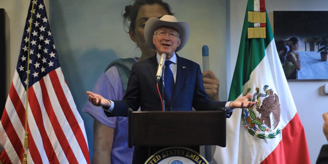 “El trabajo sigue”: concluye Ken Salazar en cuanto a la relación México-EU