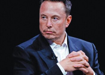 Elon Musk revoca su apoyo a Nigel Farage, líder de la extrema derecha británica