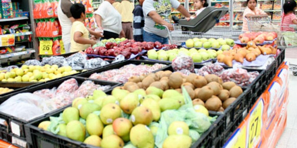 Costos mundiales de alimentos bajaron 2% en el 2024: FAO