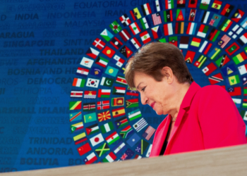 Jefa del FMI prevé un crecimiento mundial estable en 2025 y una desinflación continuada