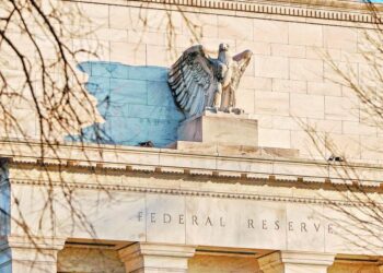 Fed teme que políticas de Trump prolonguen lucha vs inflación
