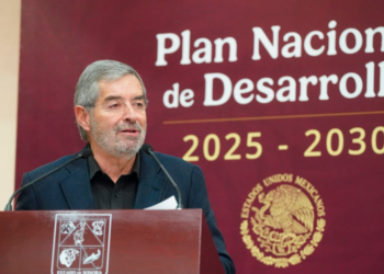 Canciller Juan Ramón de la Fuente insiste en la protección de connacionales en el exterior