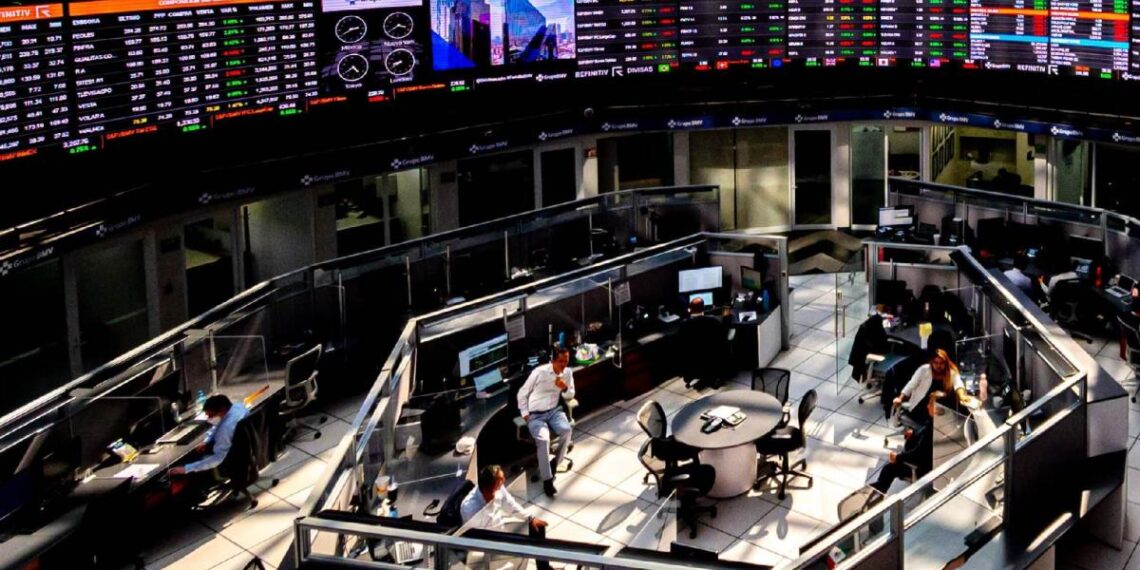 La Bolsa Mexicana de Valores termina a la baja la primera semana del 2025