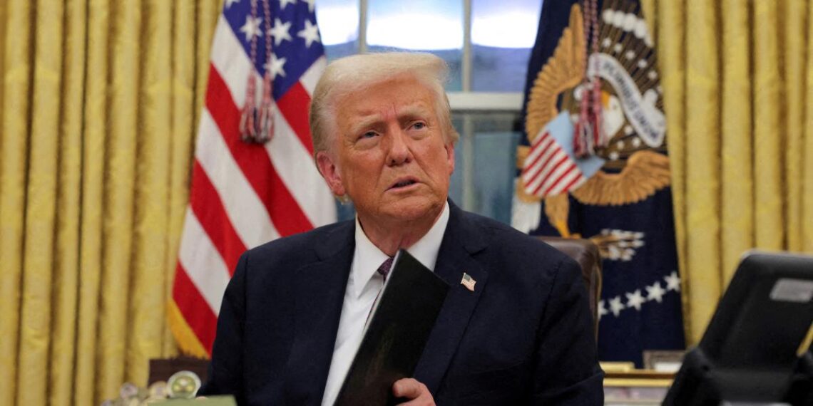 Las 8 decisiones más polémicas de la semana de Trump