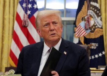 Las 8 decisiones más polémicas de la semana de Trump