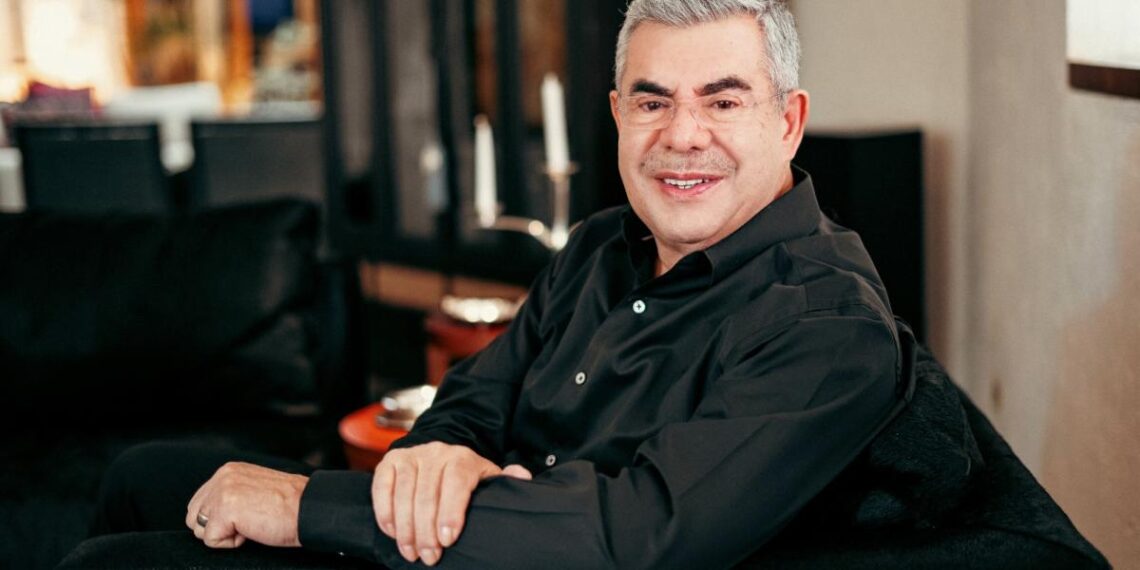 "El líder con una visión panorámica fomenta la innovación e impulsa al talento": Pedro Padierna