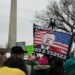 Miles marchan en Washington en contra de Donald Trump
