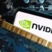 Los chips de IA de Nvidia progresan más rápido que la Ley de Moore, lo que abaratará los costes de uso de los modelos