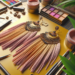 Pendientes de flecos, la joya tendencia para elevar tus looks de esta temporada