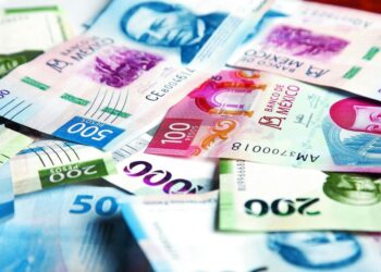 Peso ligó tres semanas de depreciación el viernes