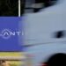 Producción de Stellantis en Italia cae 37% en 2024, fabricación de autos toca menor nivel en 68 años