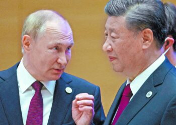 Putin y Xi Jinping prometen seguir estrechando lazos horas después de la investidura de Trump
