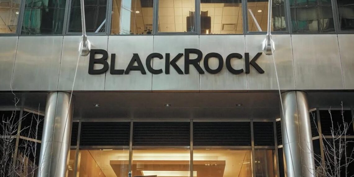 Regulador bancario da nuevo plazo a BlackRock sobre participaciones bancarias, informa Bloomberg