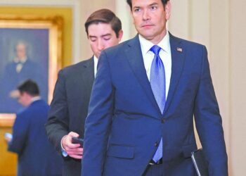 Rubio y Johnson, radicales como Trump