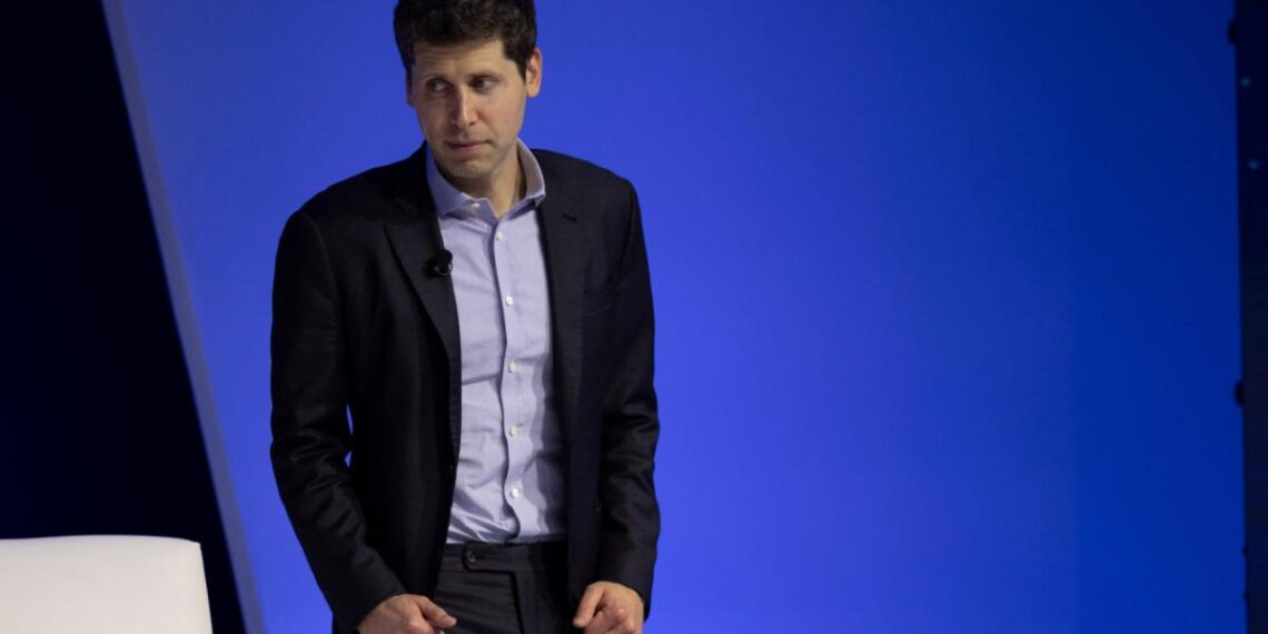 Sam Altman, director de OpenAI, es acusado de abuso sexual por su propia hermana