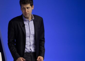 Sam Altman, director de OpenAI, es acusado de abuso sexual por su propia hermana