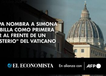 El papa nombra a Simona Brambilla como primera mujer al frente de un "ministerio" del Vaticano